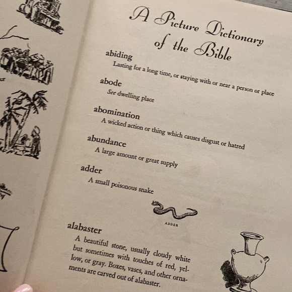 1949, A Picture Dictionary of the Bible Hardcover Book by Ruth P. Tubby. - Picture 9 of 14